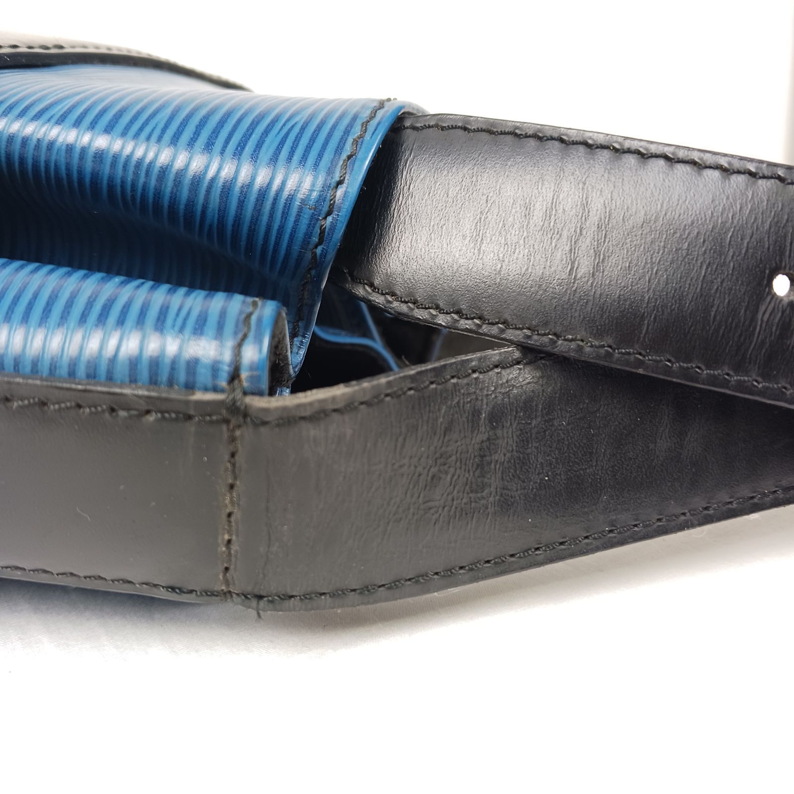 LV サックデポール