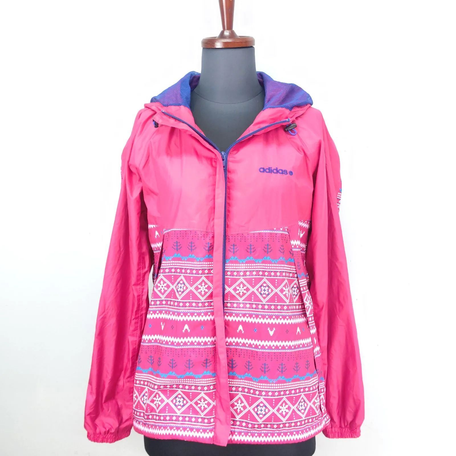 adidas NEO LABEL フード付きウィンドブレーカー Lサイズ adidas NEO LABEL L サイズ ウインドブレーカー ピンク アディダス