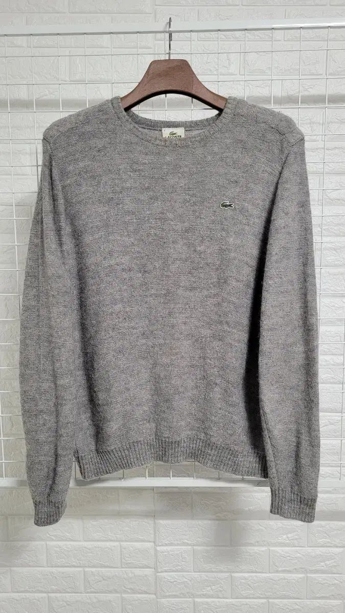 【雷市場（ポンジャン）商品韓国直送】 105 LACOSTE LACOSTE(ラコステ) グレー ウール素材 アルパカ モヘアニット XL