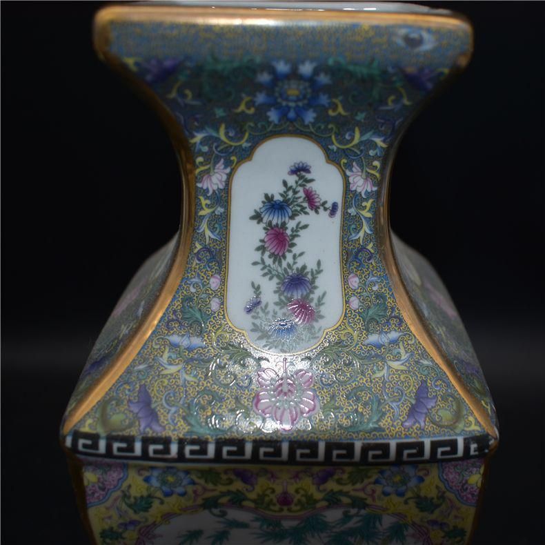 清乾隆琺瑯彩四方花鳥尊瓶 景徳鎮 陶磁器 装飾品 現代工芸品 美術品 置物 清乾隆琺瑯彩四方花鳥尊瓶 景徳鎮 陶磁器 装飾品 現代工芸品