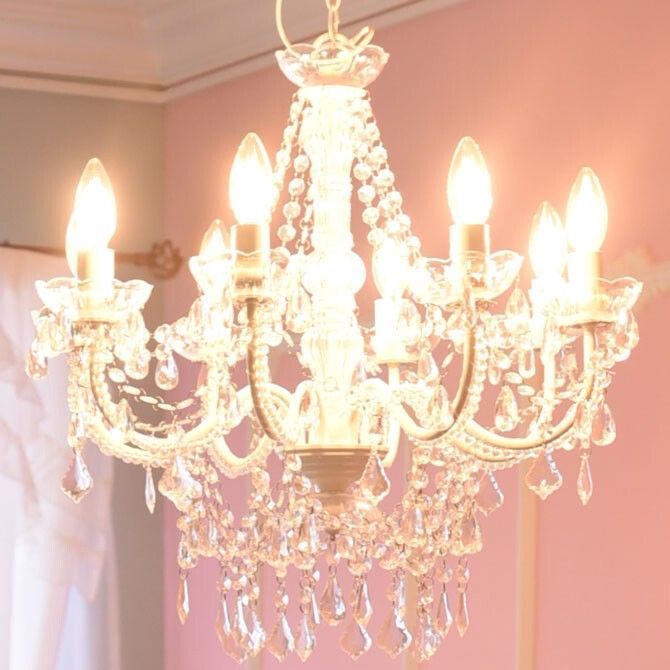 LEDライト付シャンデリア 8灯 プリンセスホワイト 簡単取付 天井照明 LED電球対応 北欧 アンティーク クラシック 4004