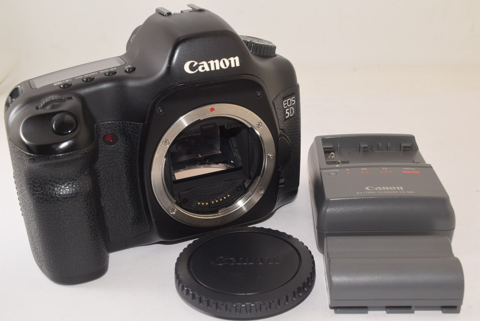 Canon キャノン EOS 5D ボディ デジタル一眼レフカメラ 2502094