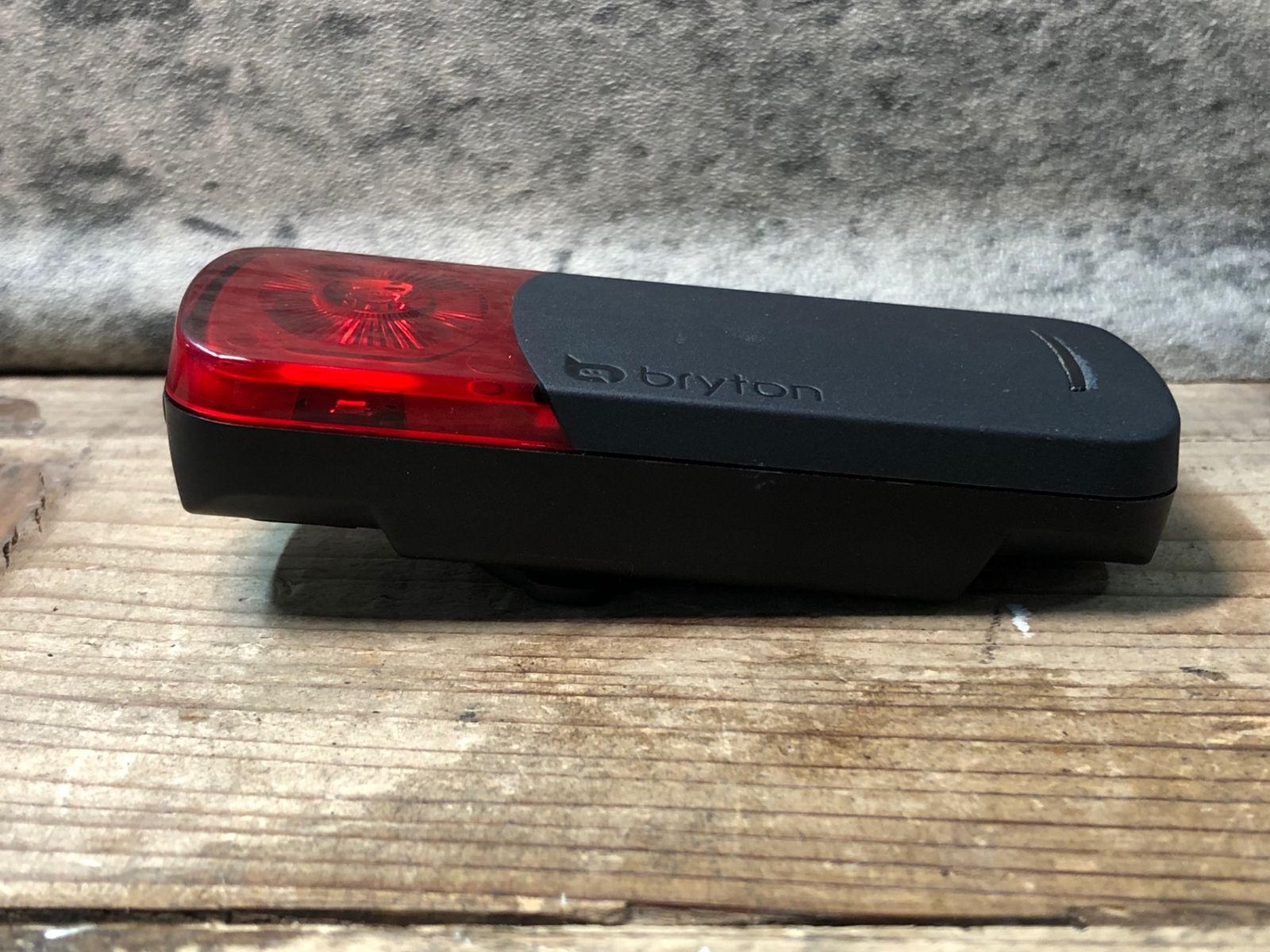 bryton Gardia R300L ブライトン テールライト GARDIA R300L