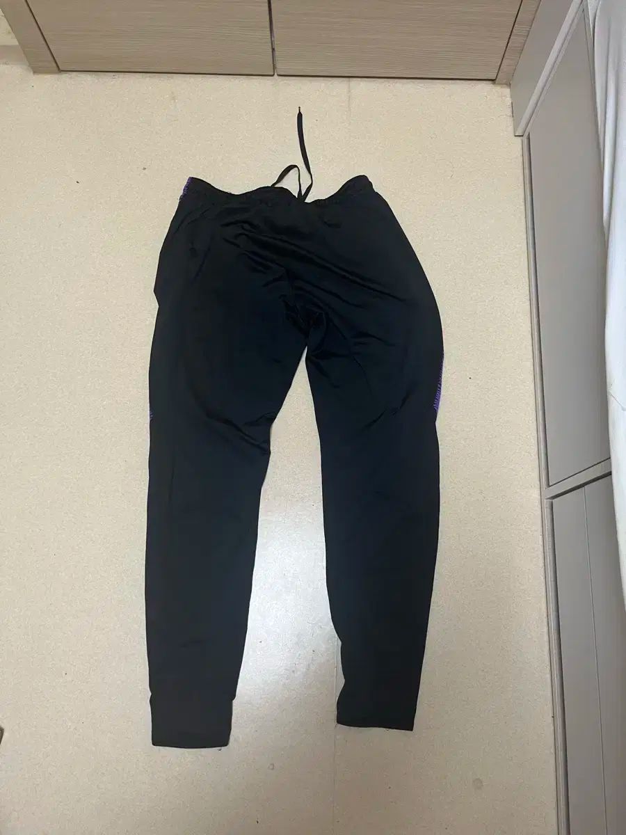 NIKE ナイキ トッテナム ブラック トレーニング トップス LLC-HASEGAWATOSO_COM