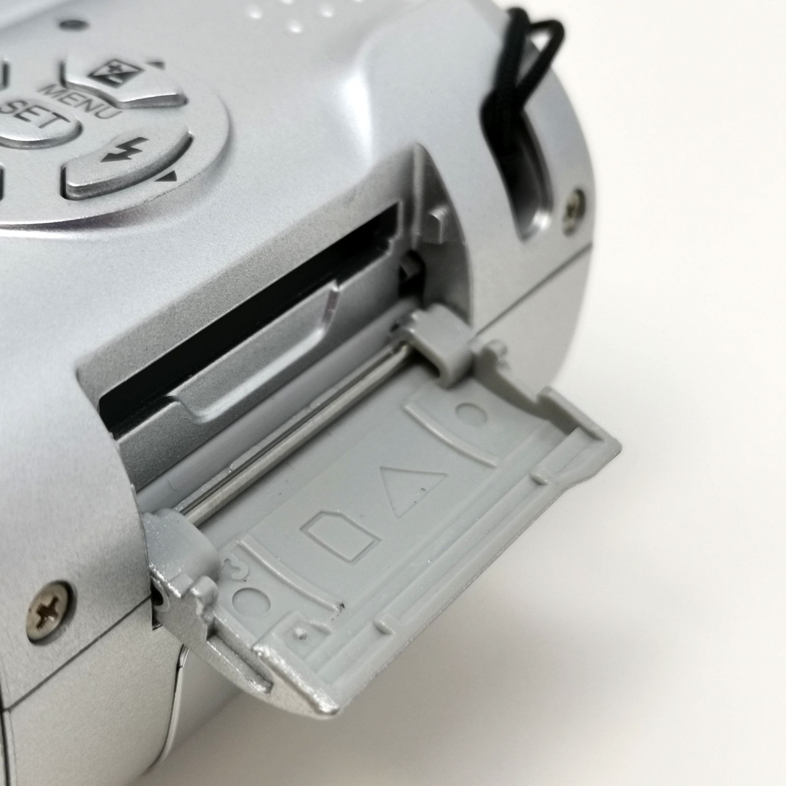 パナソニック LUMIX DMC-LZ5 シルバー 動作確認済み 電池式 デジタル 