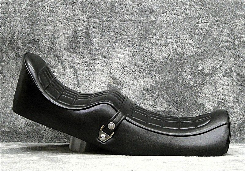 NC36 黒E4柄 カスタムシート /チョビ三CB400four ヨンフォア アンコ