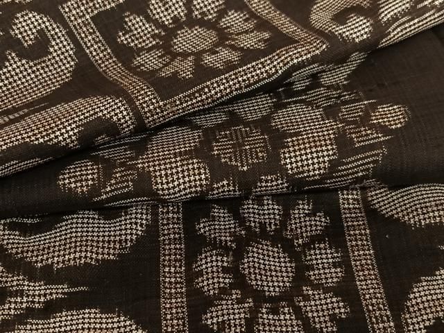 平和屋着物○本場大島紬 アンティーク大島 草花文 正絹 逸品  