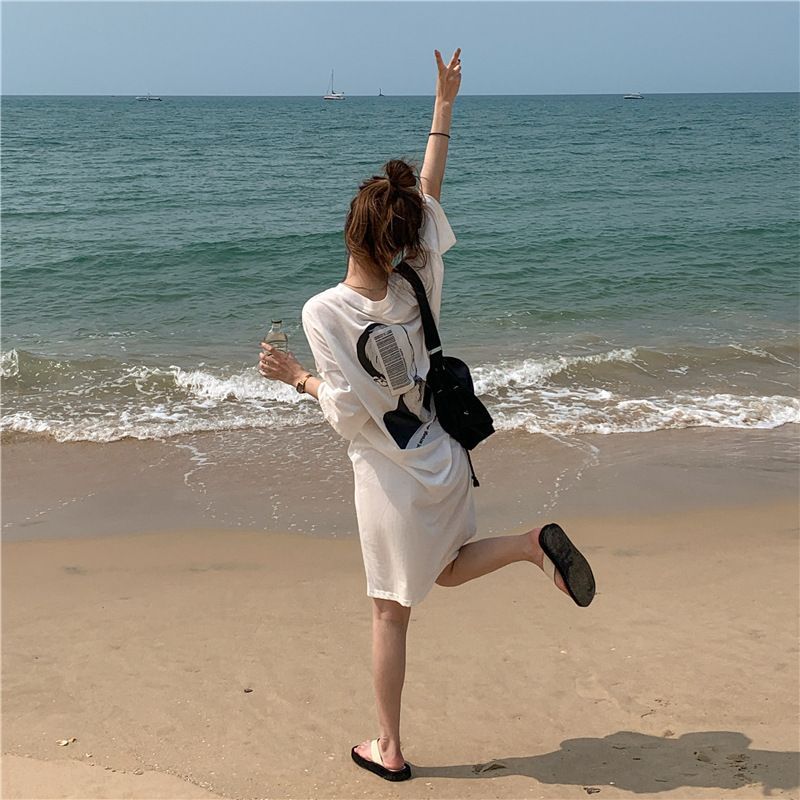 "【訳あり】 Tワンピ レディース Tシャツワンピース ワンピース ロゴプリント バックプリント カジュアル 韓国ファッション かわいい シンプル Tワンピ 韓国 ゆったり 黒 白 グレー おしゃれ リゾート  [AZ008]"