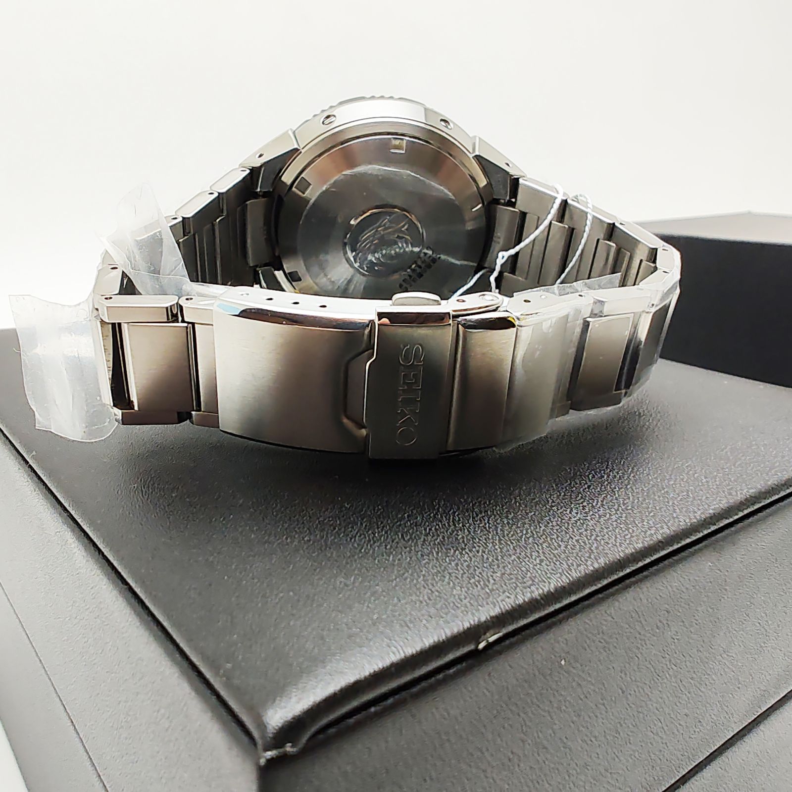 新品同様】SEIKO PROSPEX トランスオーシャン ライジングウェーブ コラボ 自動巻き AUTOMATIC クロノグラフ セイコー プロスペックス  SBEC003 8R49-00A 腕時計 - メルカリ