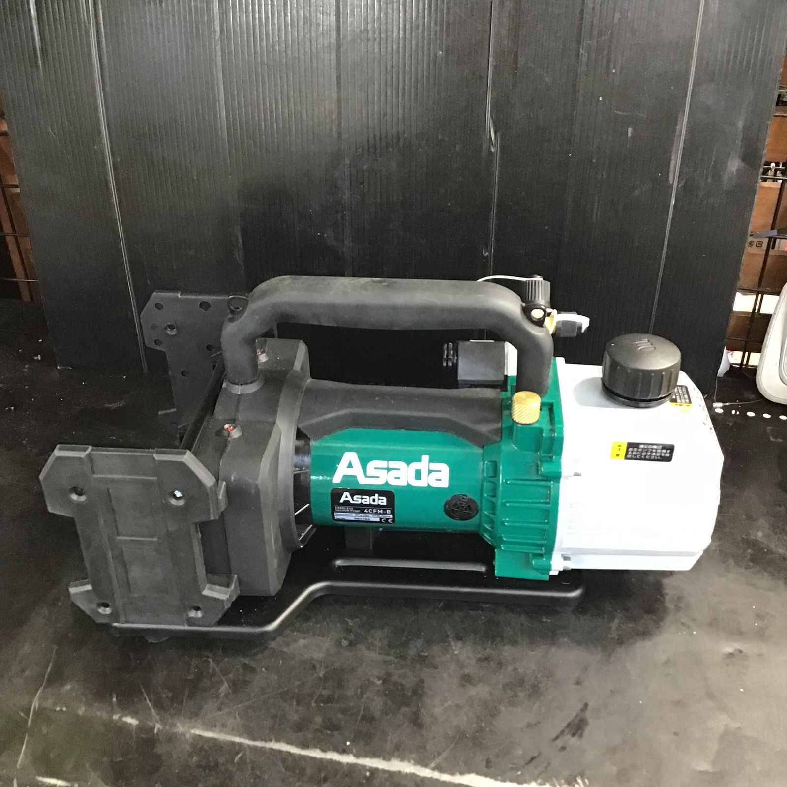 Asada アサダ VP400 真空ポンプ 本体のみ 18V 充電式 コードレス 