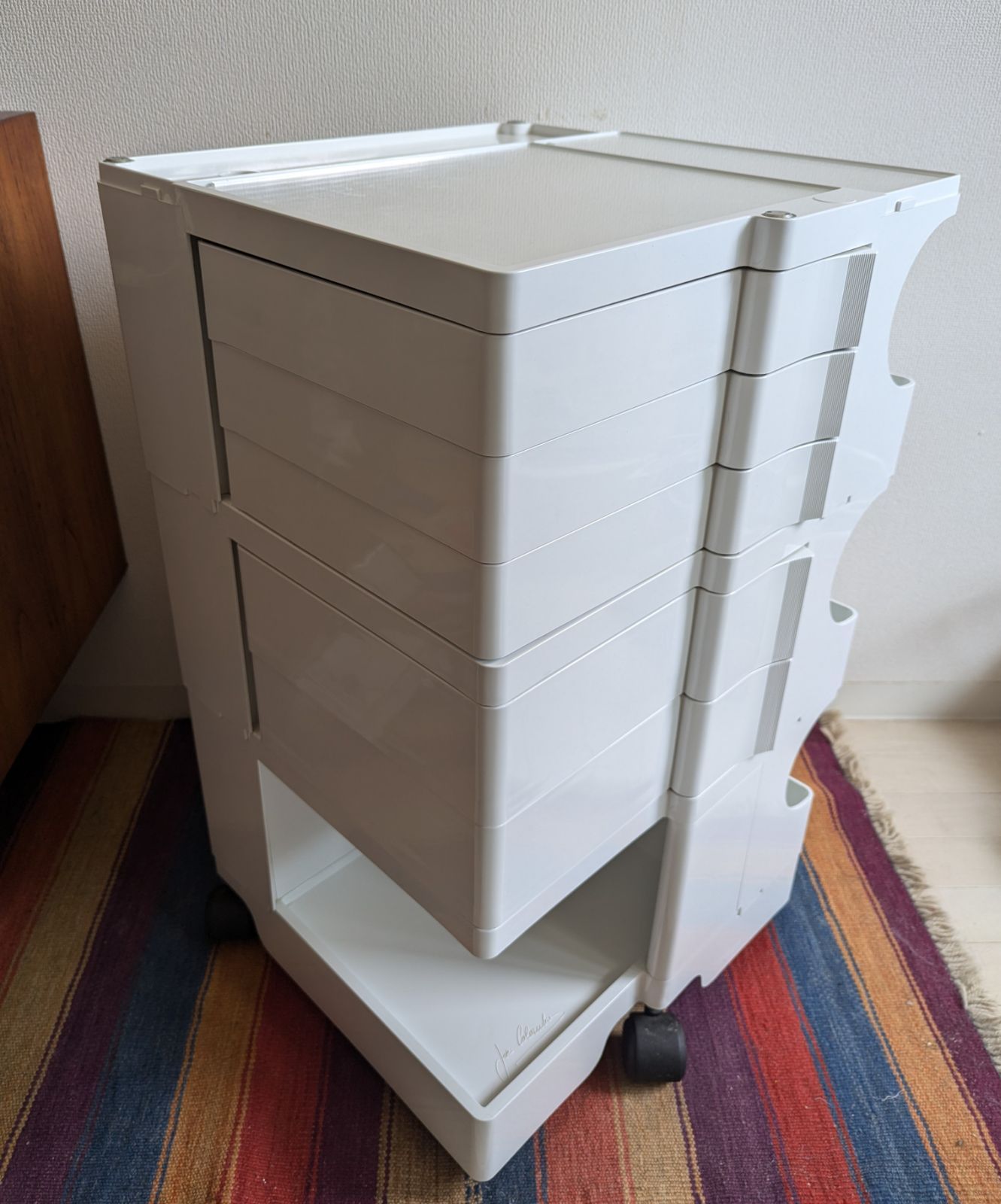 【used】B-LINE ボビーワゴン　３段５トレイ　ホワイト B-LINE ボビーワゴン 3段5トレイ ホワイト ジョエ・コロンボ