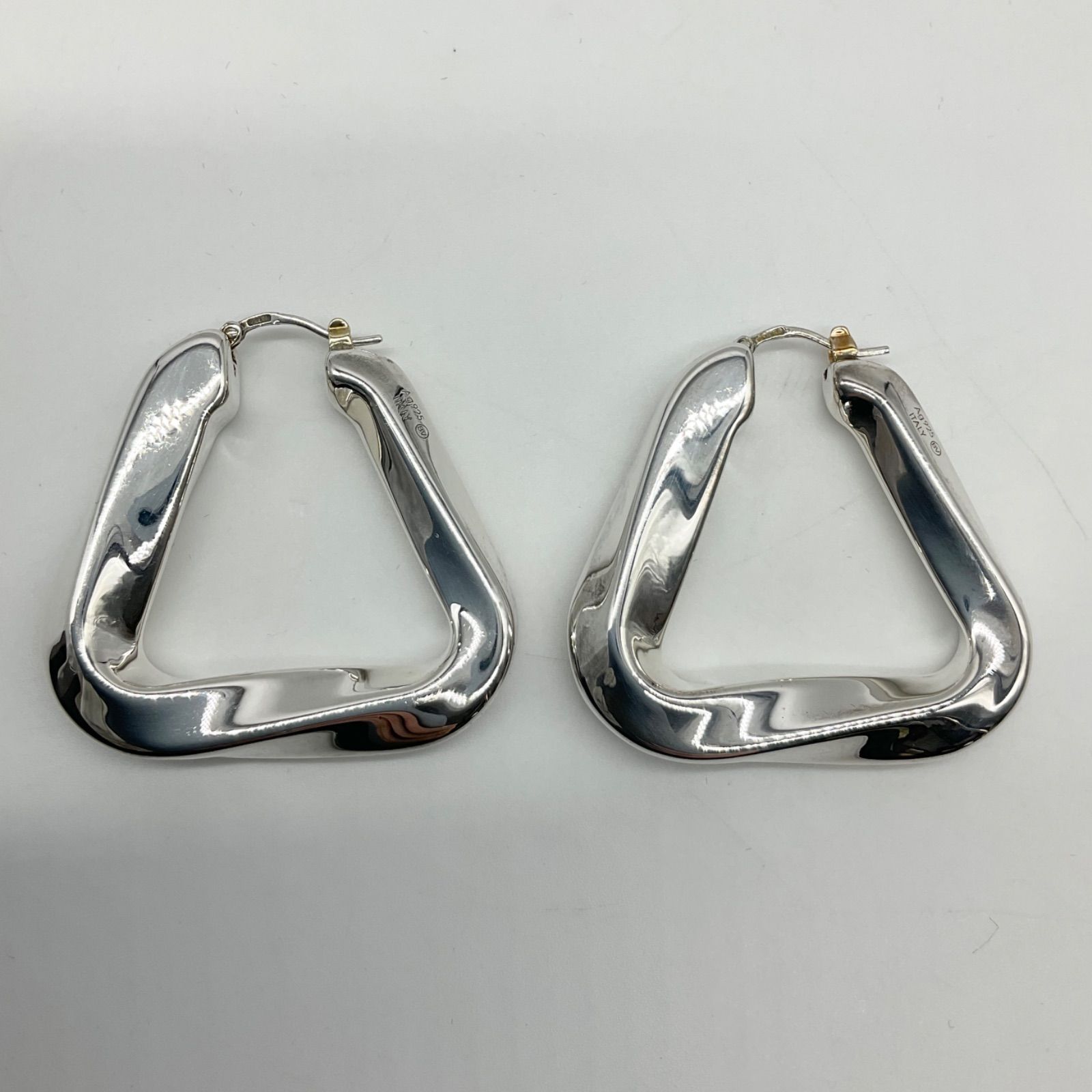 BOTTEGA VENETA ボッテガヴェネタ フープピアス エッセンシャル