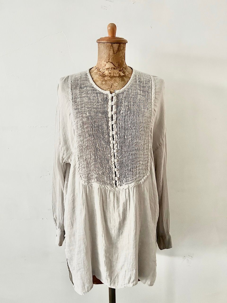 美品】 Maison de soil リネンコットン ギャザーシャツ サイズ1 グレー 