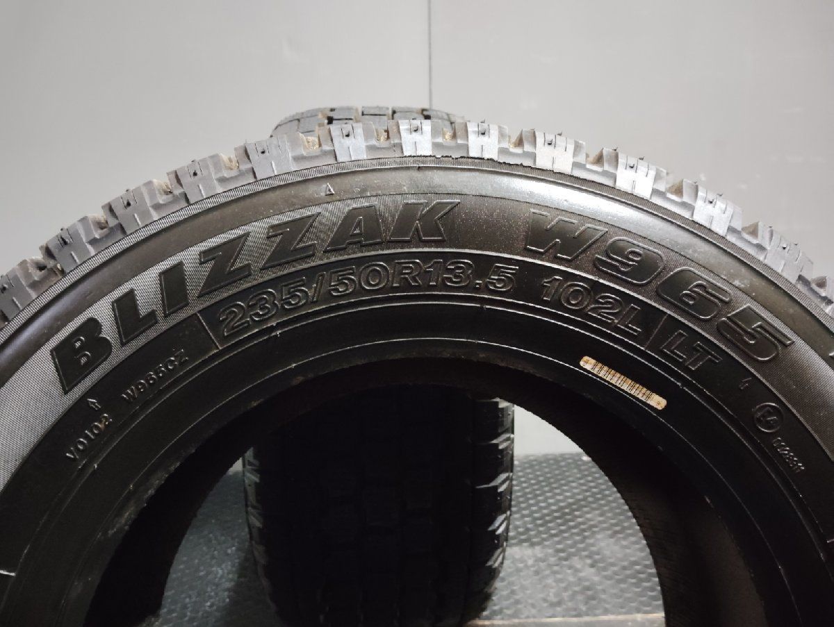 BS BRIDGESTONE BLIZZAK W965 235/50R13.5 102L LT 13.5インチ 