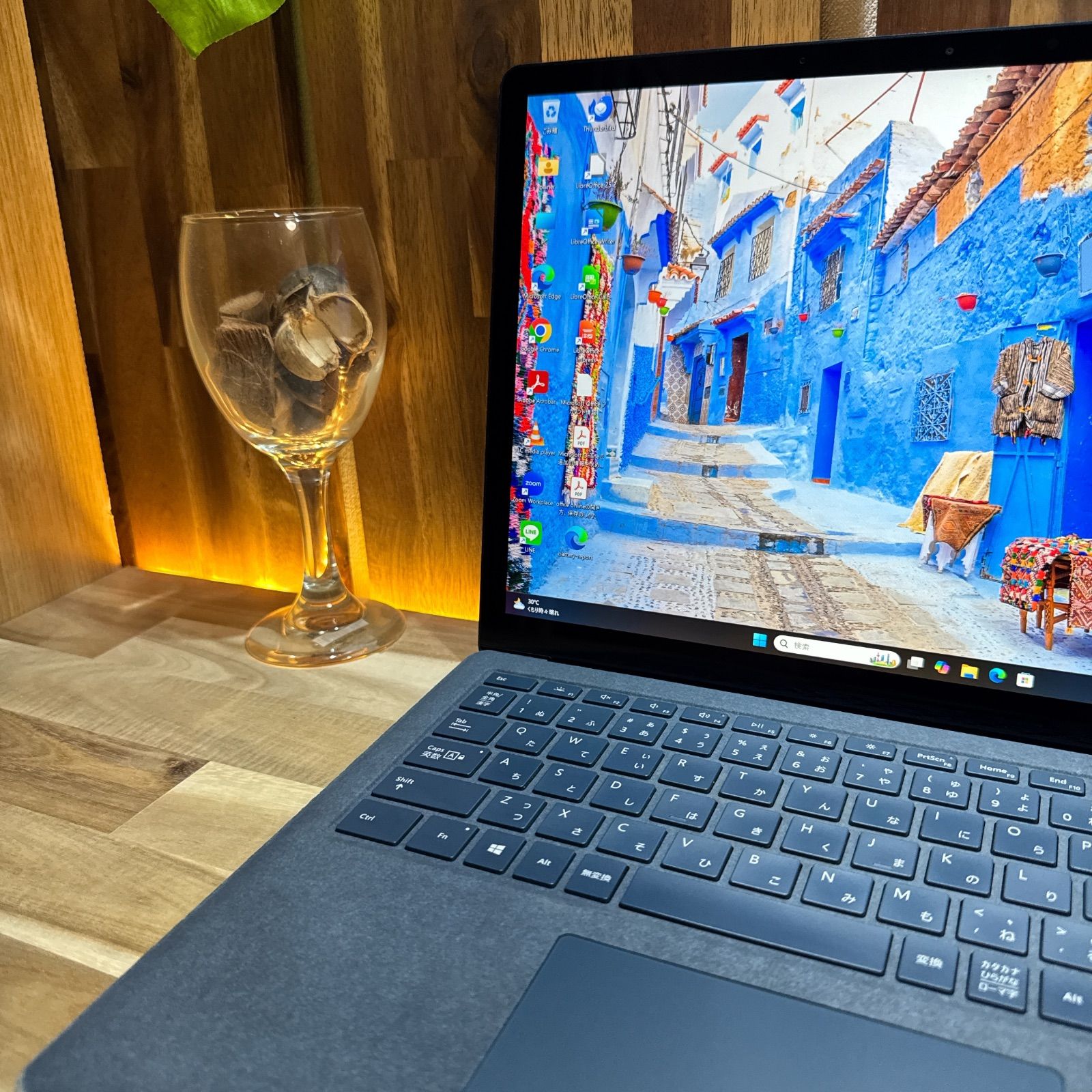 人気‼️Surface Laptop3☘コバルトブルー☘第10世代☘ノートパソコン 公式ショップ限定価格❣️/ 人気《コバルトブルー》Surface
