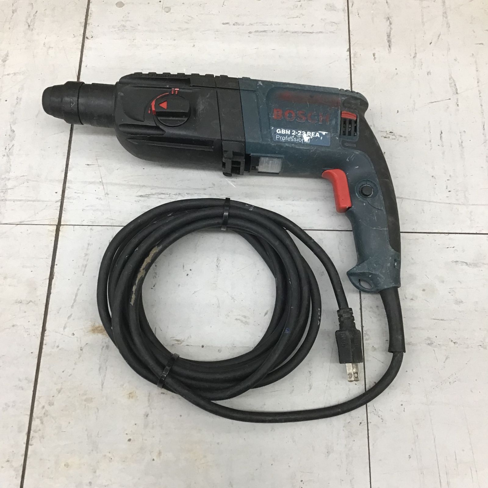現状品】 ボッシュ/BOSCH ハンマドリル GBH2-23RE 【鴻巣店】 - メルカリ