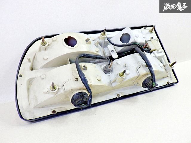 s130z 　テールランプ 右 S130Z：テールレンズ磨き、バックランプを白くさせたい（日産