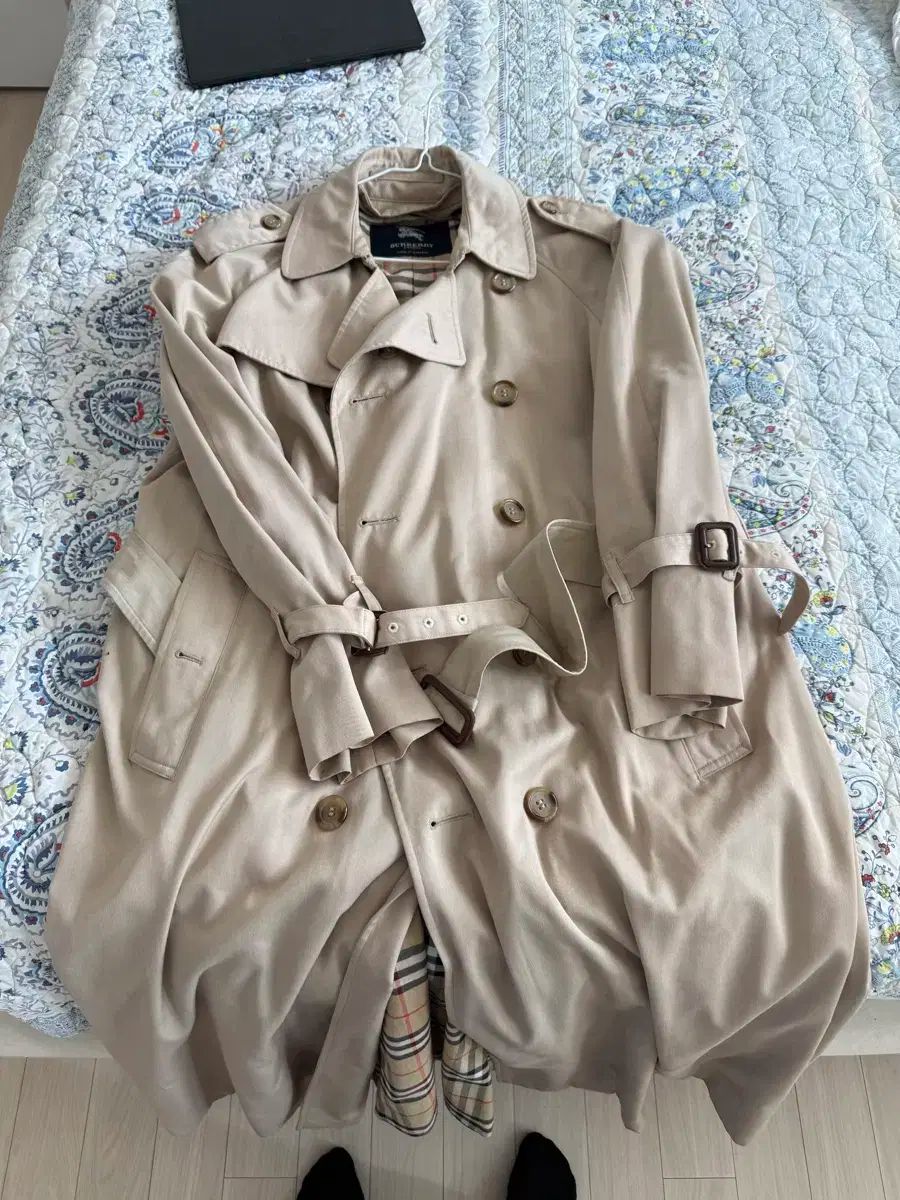 バーバリー トレンチコート ベージュ