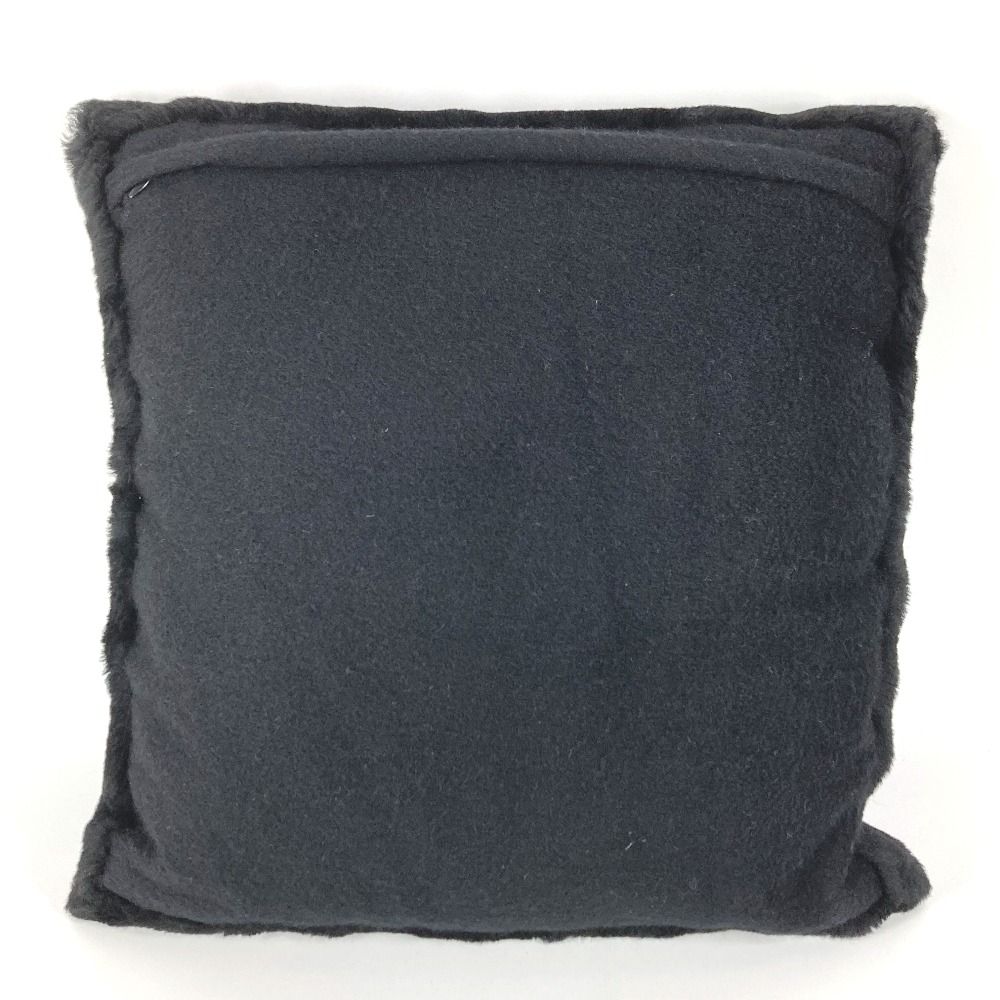 CHANEL シャネル クッション CC ココマーク ロゴ ファー シアリング