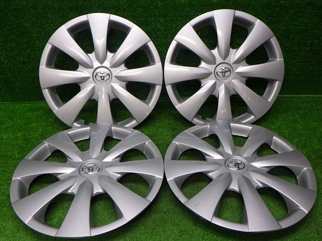 アクシオ カローラフィールダー ホイールキャップ 4枚 42602