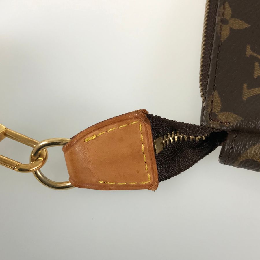 ルイヴィトン　アクセソワール　ポシェット　モノグラム　ＰＶＣレザー LOUIS VUITTON - ルイ ヴィトン モノグラム ポシェット アクセ