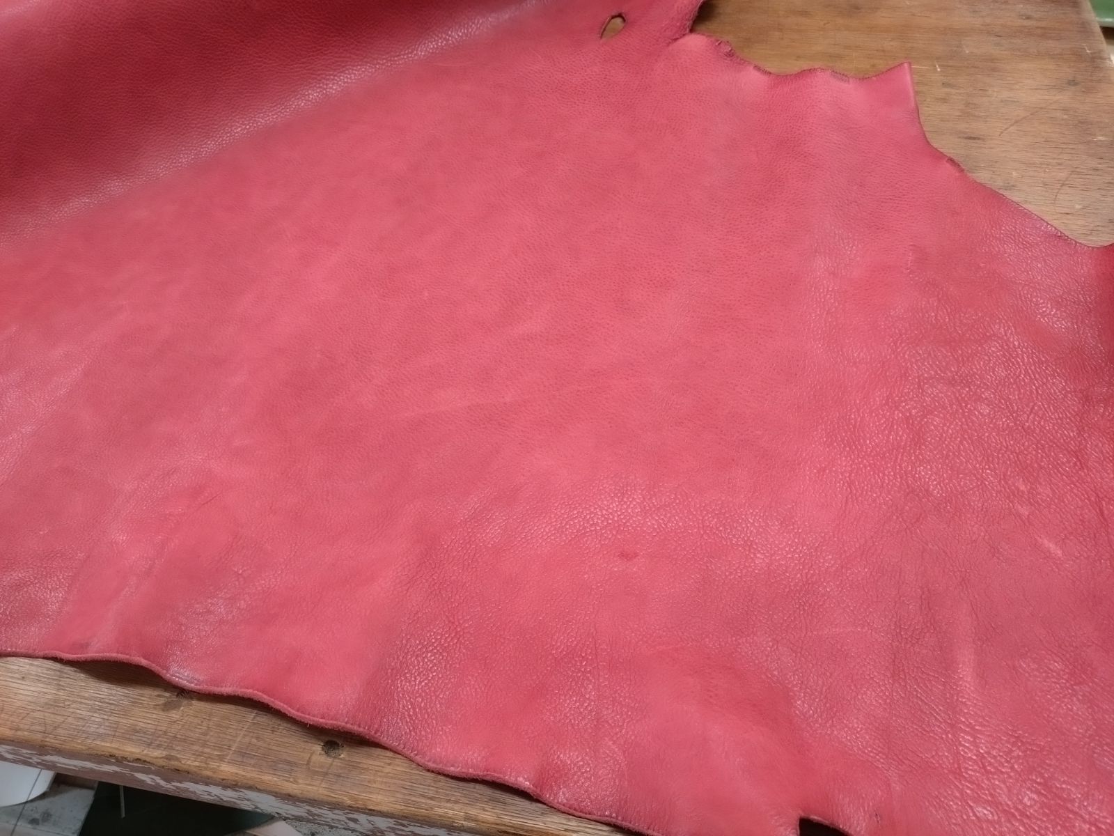 ヌメ革シュリンク