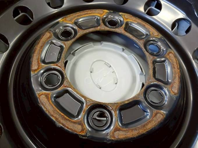 6型ハイエース 純正ホイール×サマータイヤセット195