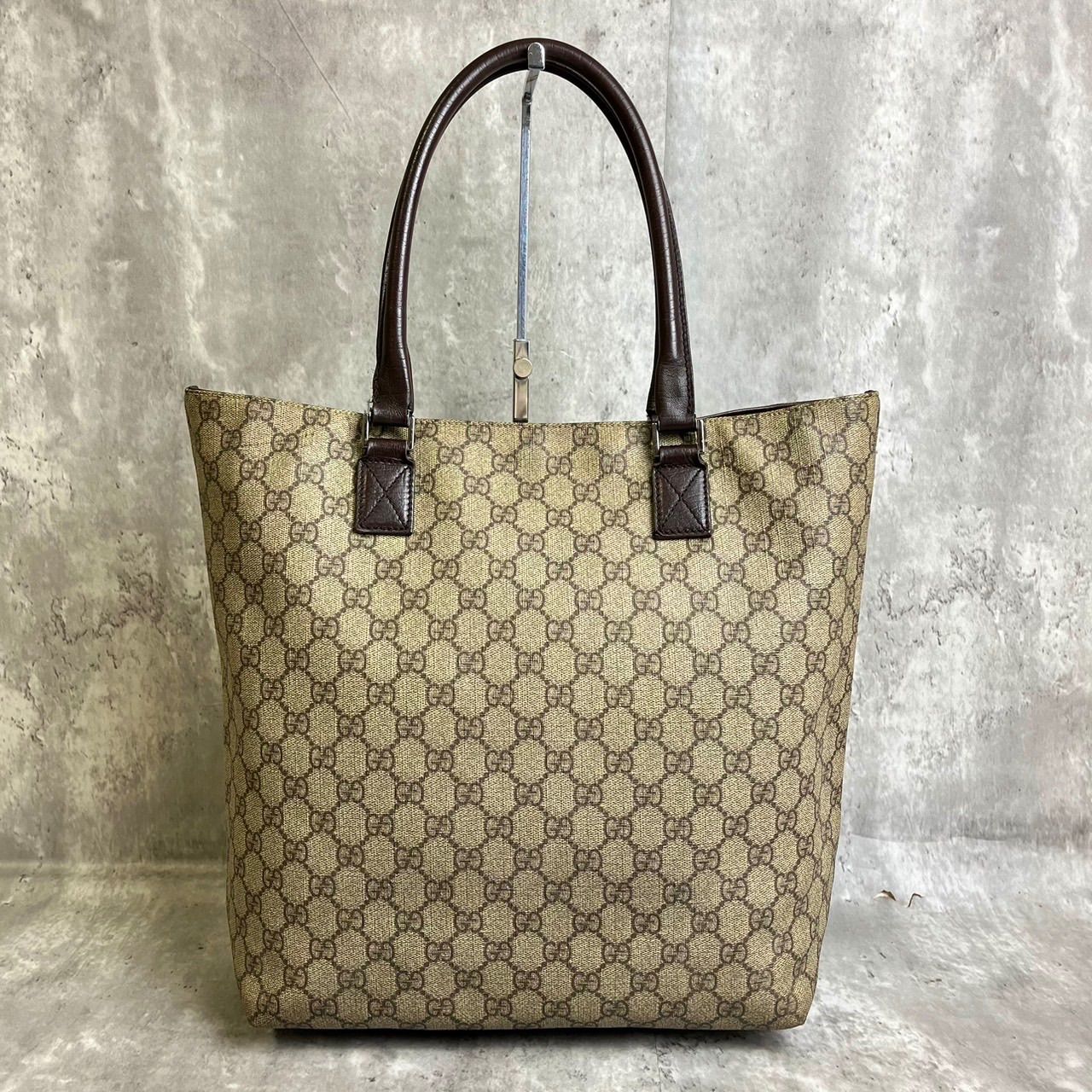 ✨良品✨ GUCCI グッチトートバッグ ハンドバッグ GG柄 スプリーム A4