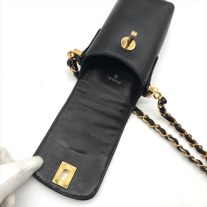 美品 CHANEL シャネル ココマーク キャビアスキン チェーン ショルダー バッグ ポシェット ポーチ ターンロック ブラック レディース a7779 美品 CHANEL シャネル ココマーク キャビアスキン チェーン ショルダー