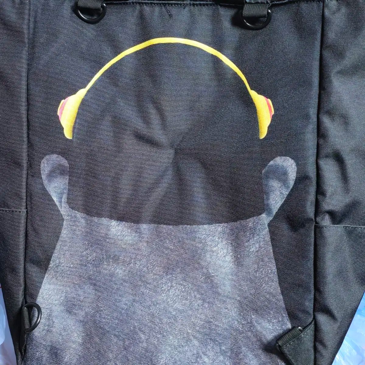 pebbly リュック（猫バッチ付き） 美品 2025年最新】Pebbly リュックの