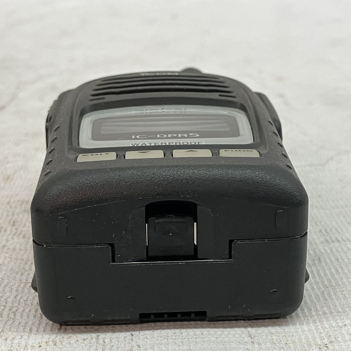ICOM アイコム IC-DPR5 無線機 トランシーバー 中古 C9882074 ICOM アイコム IC-DPR5 無線機 トランシーバー 中古 C9882074