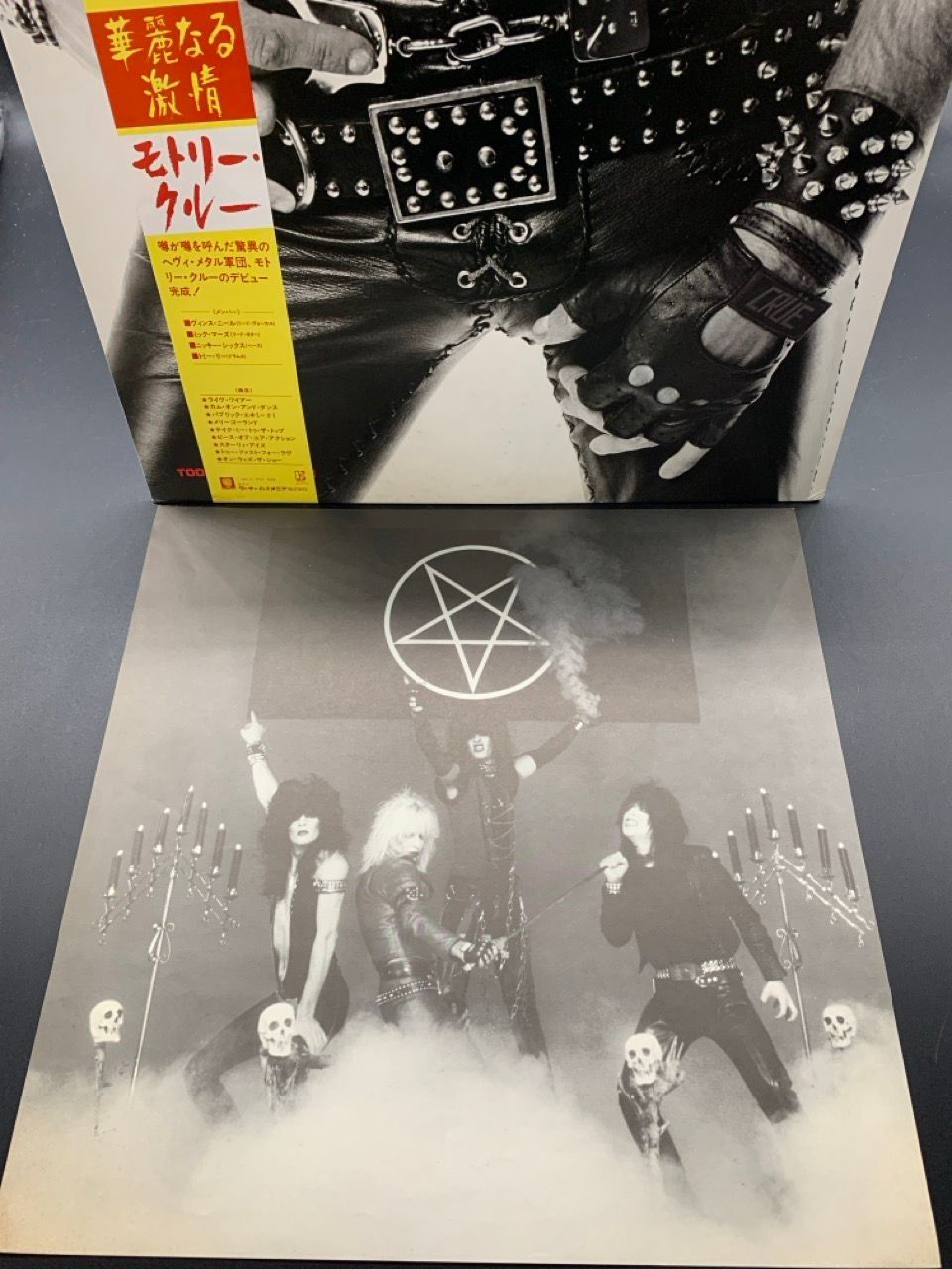 LP MOTLEY CRUE 華麗なる激情 モトリークルー - メルカリ
