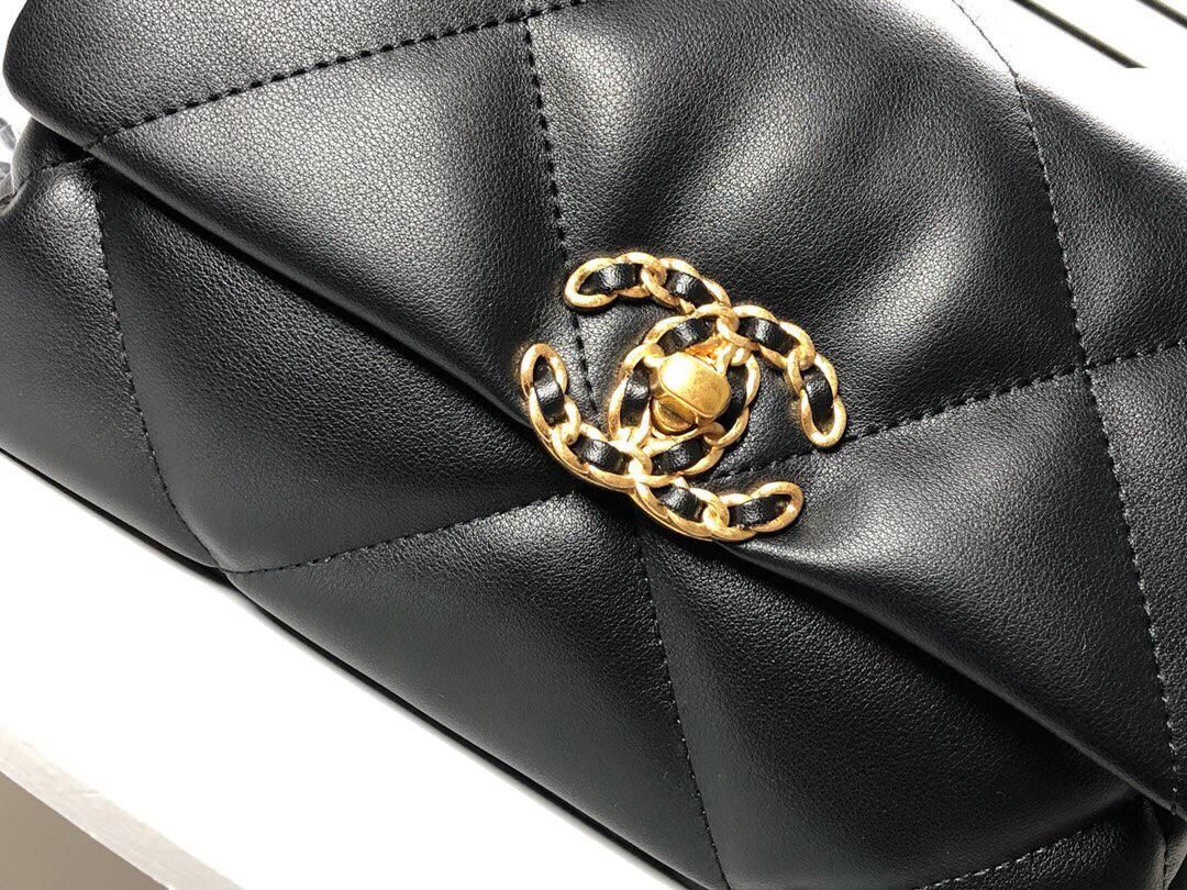 CHANEL シャネル ショルダーバッグ