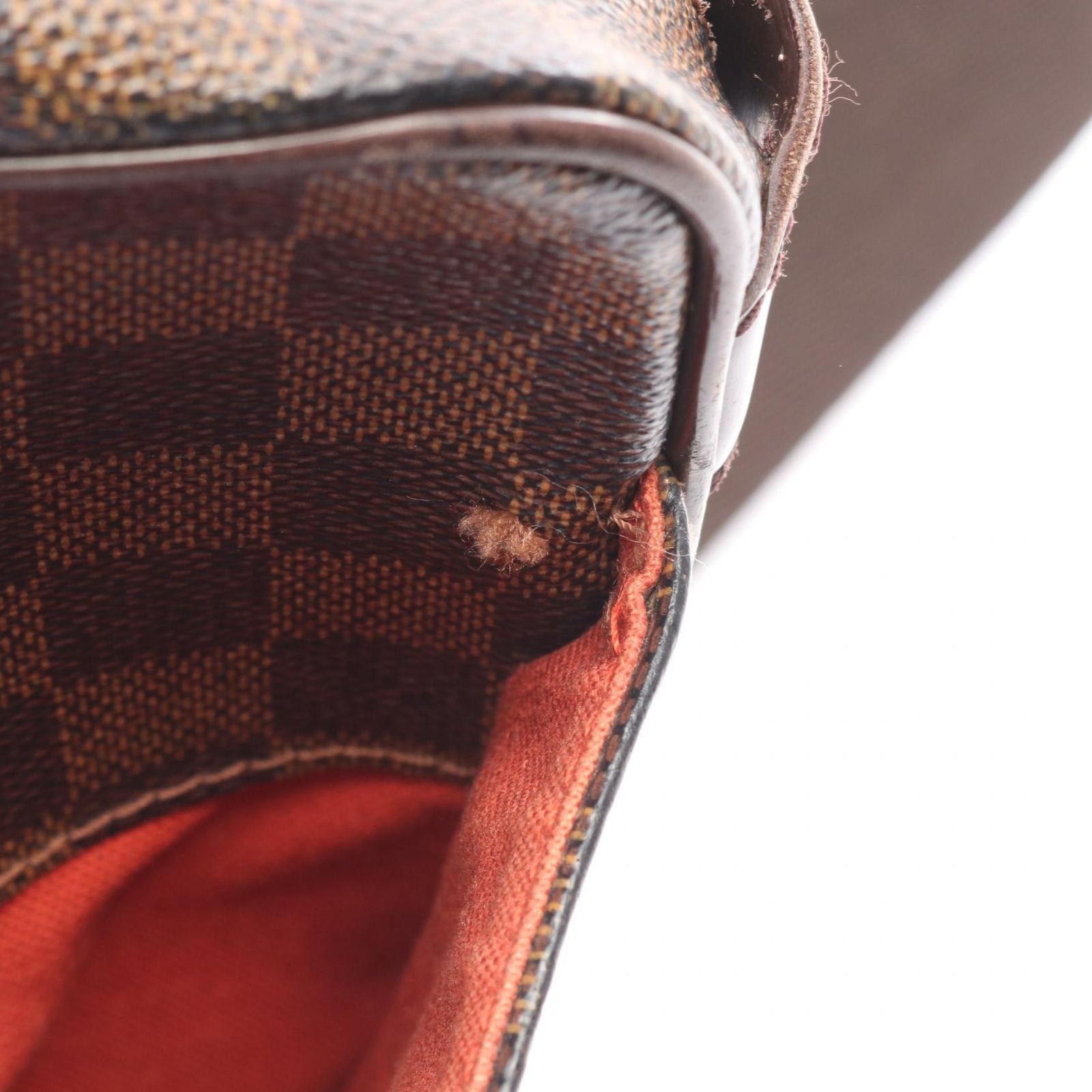 VUITTON