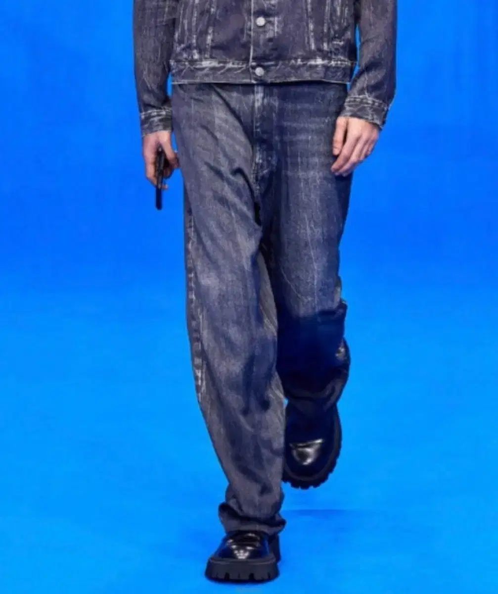 BALENCIAGA バレンシアガ
