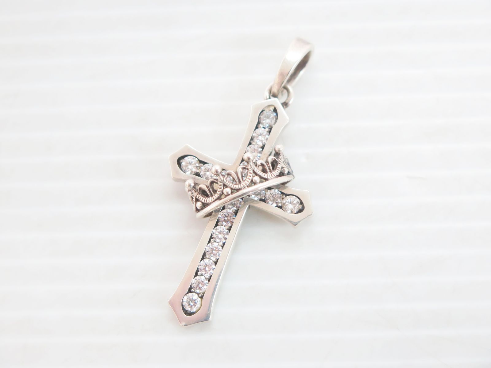 JUSTIN DAVIS ジャスティンデイビス SPJ122-1 CROSS with CROWN/STONE 