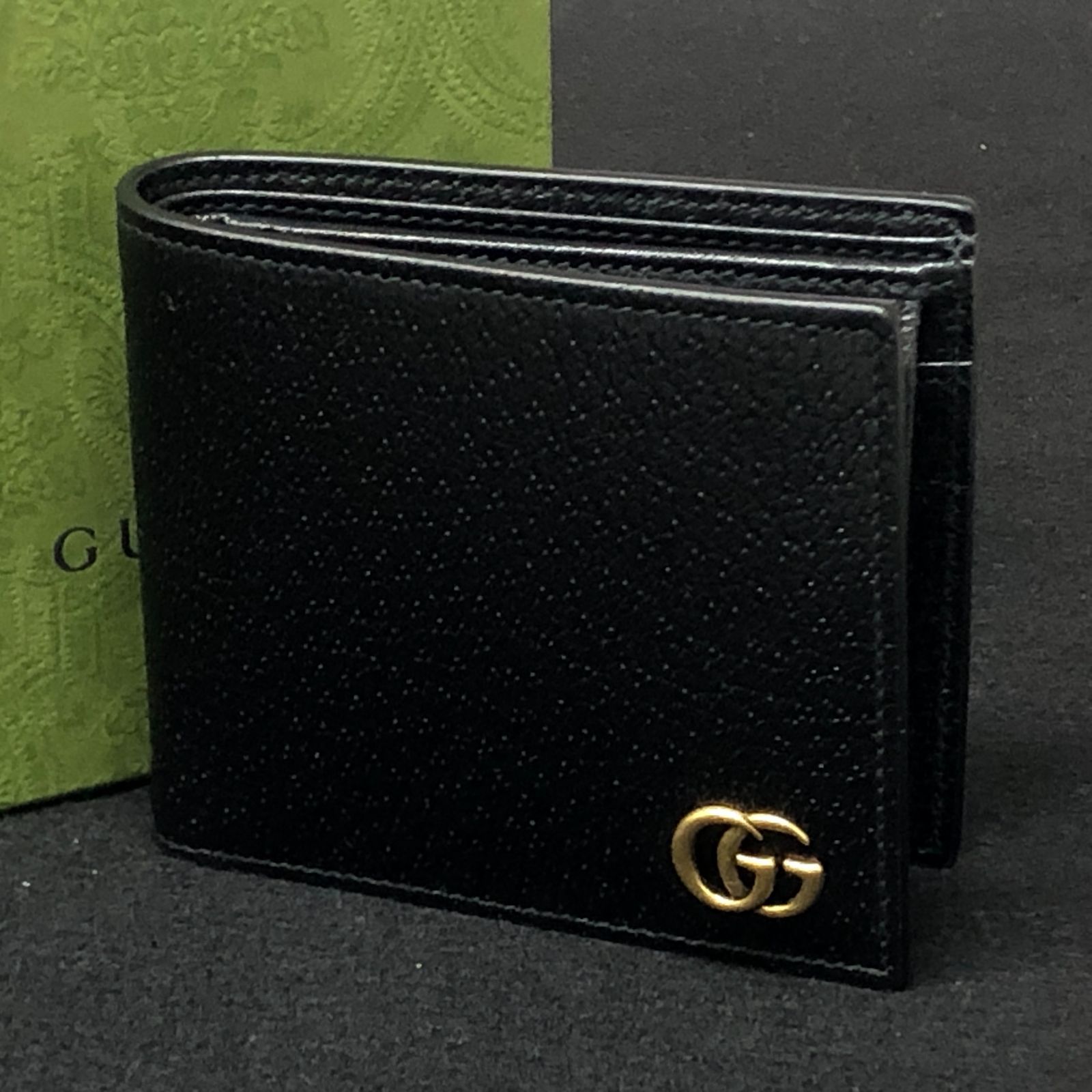 m001 Y1(30) 未使用 グッチ GGマーモント メンズ二つ折り財布 レザー