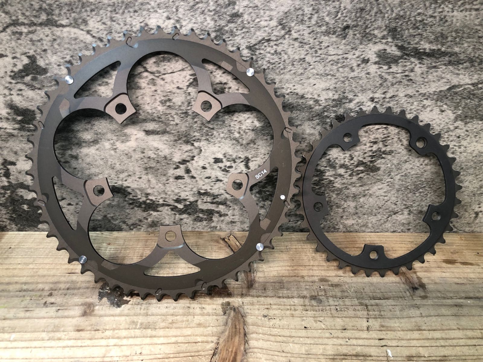 カンパニョーロ CAMPAGNOLO