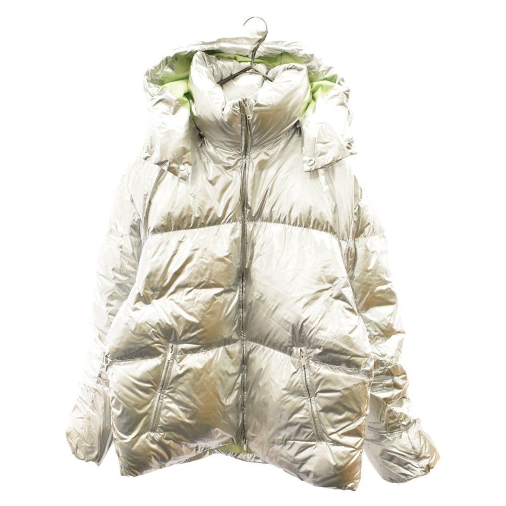 VALENTINO (ヴァレンチノ) Metallic silver quilted padded jacket