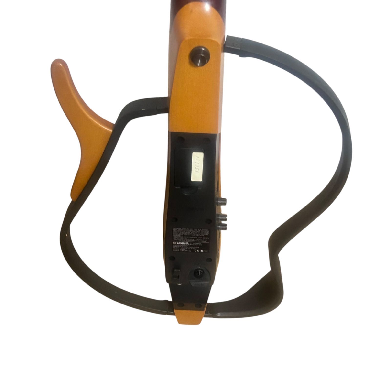 ヤマハサイレントクラシックギター SLG100N