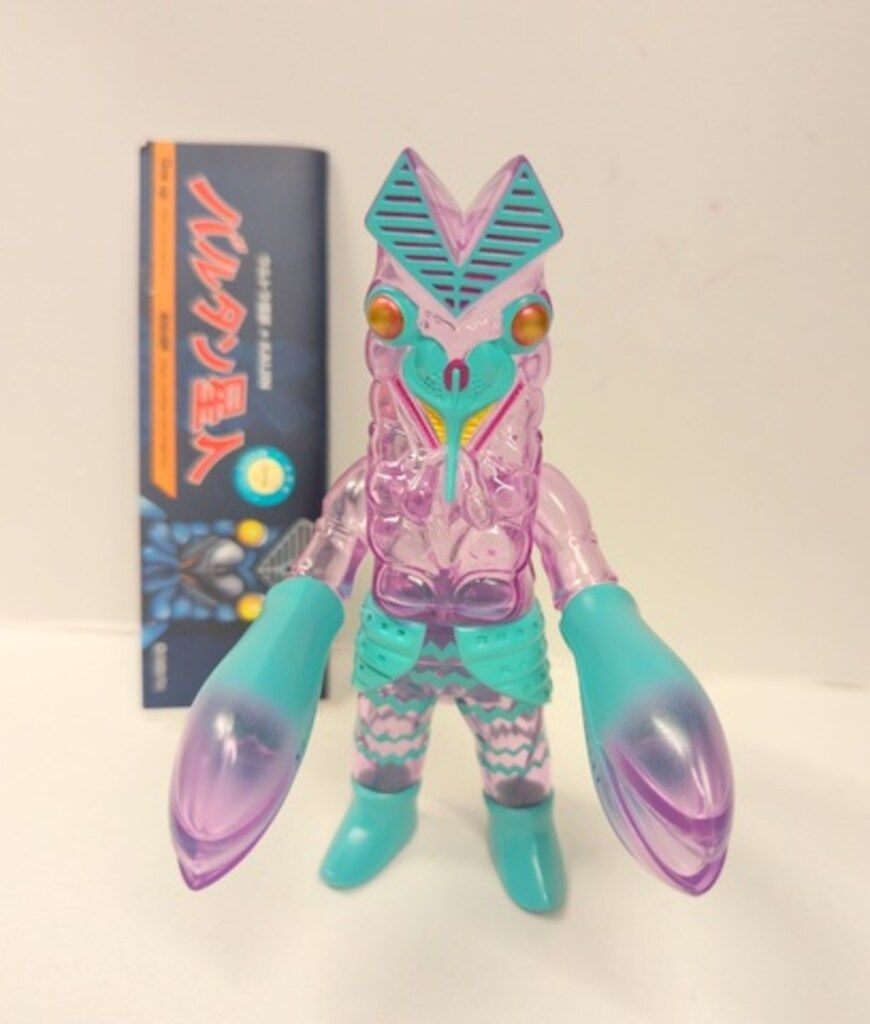 KAIJIN x One up. バルタン星人 クリアパープル One up KAIJIN バルタン星人(クリアパープル成型) - メルカリ