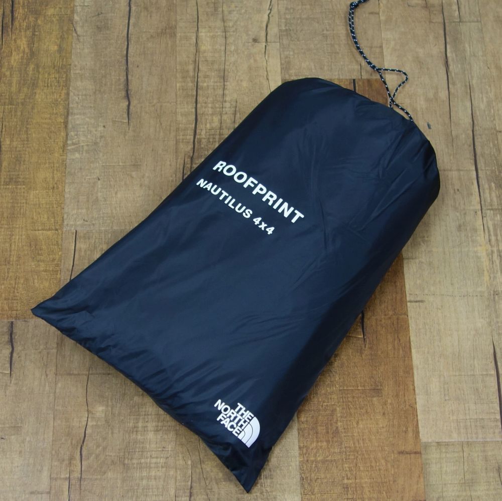 未使用 ザノースフェイス THE NORTH FACE Nautilus 4×4