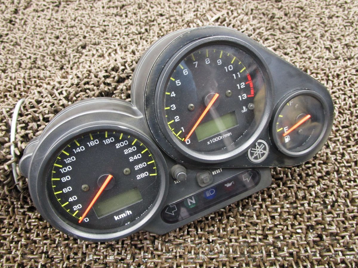 FZS1000 フェザー メーター スピード タコ 280Km △W482！ フューエル