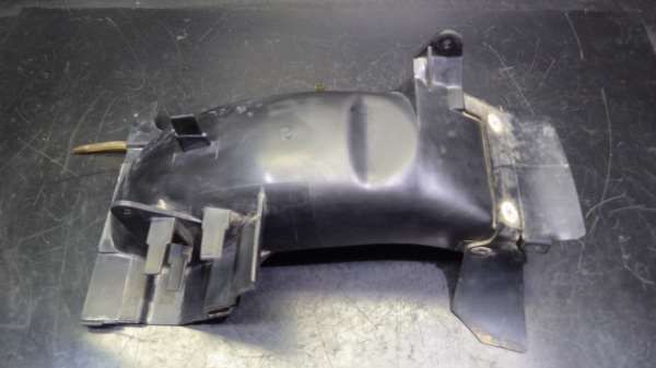 ヤマハ ベルーガ80 5G3 インナーフェンダー Y237-43