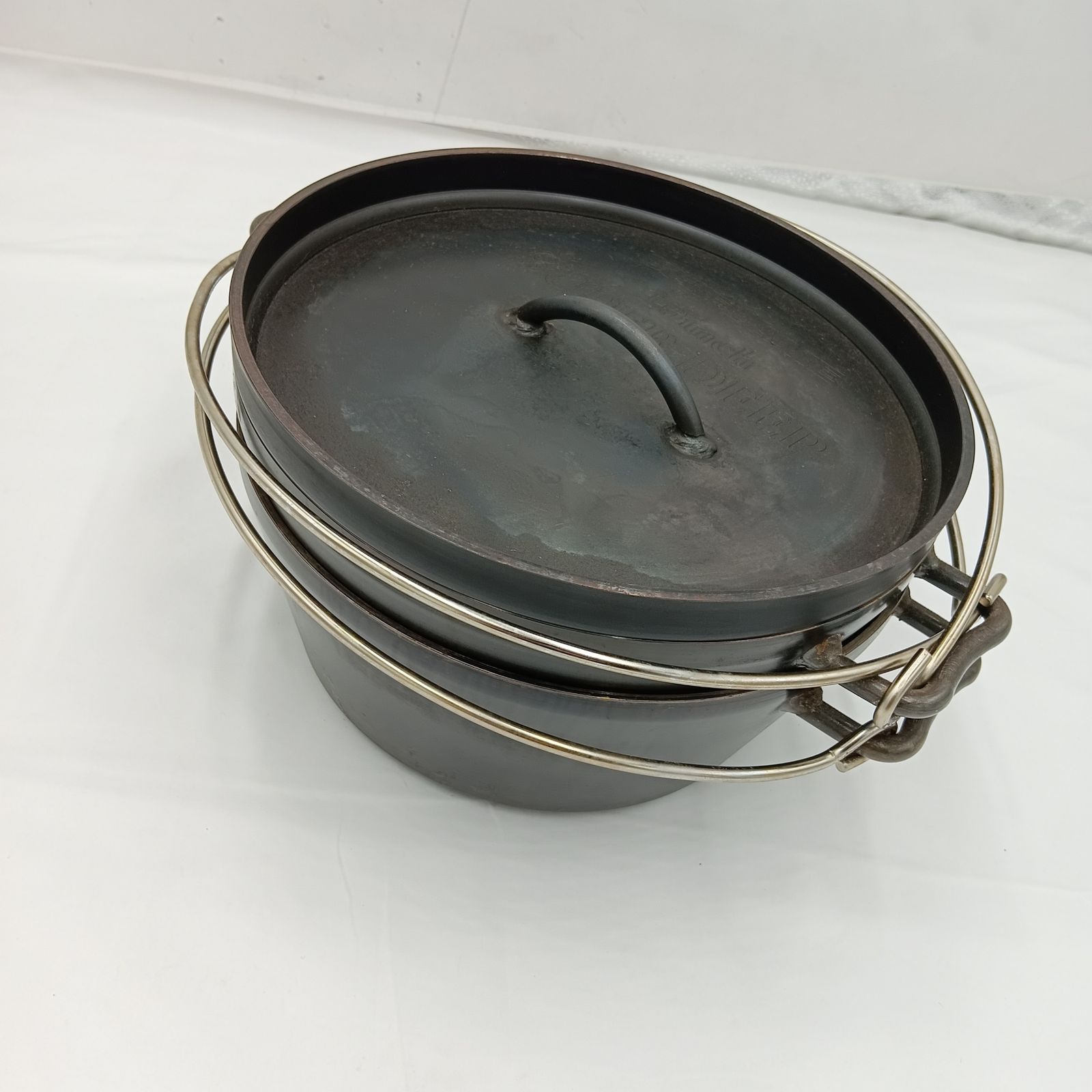 UFダッチオーブン10インチ 品あり