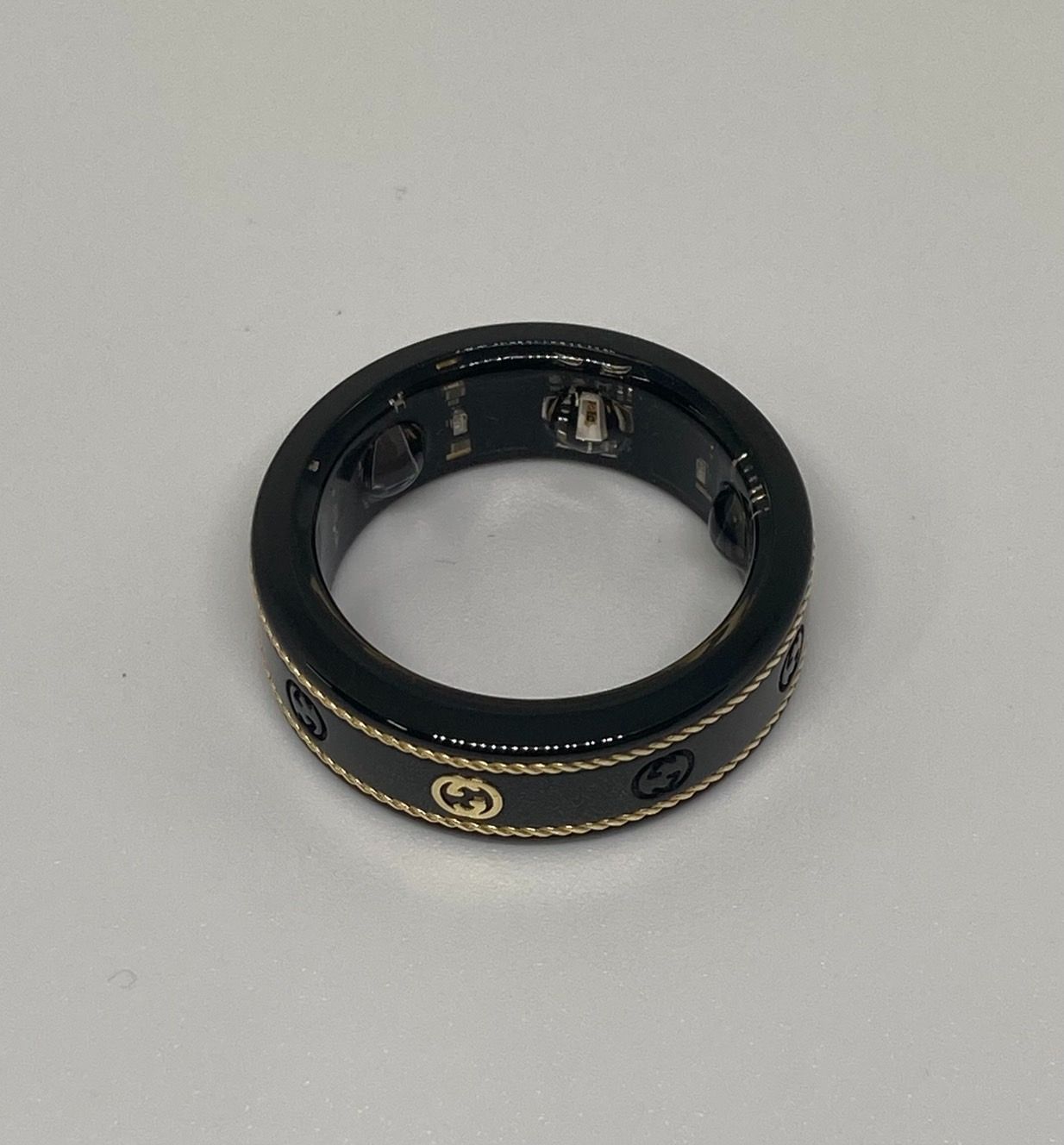 GUCCI × Oura コラボ　新品未使用 The Gucci x Oura Ring Returns for a Limited-Edition Run