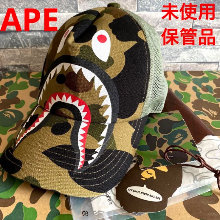 7月入！お値下げ　A BATHING APE 春夏カモ柄シャークデザインメッシュキャップ