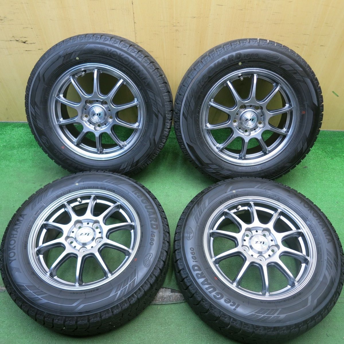 バリ溝 22年 綺麗 9.5分☆スタッドレス 195/65R15 ダンロップ