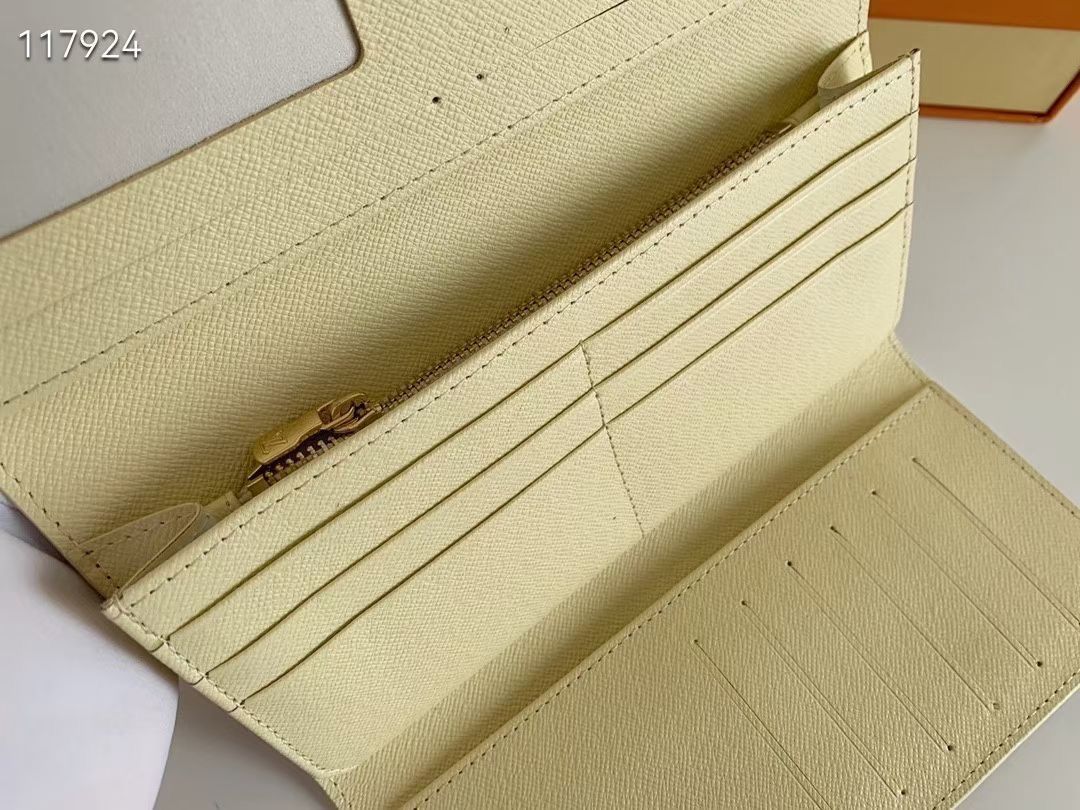 ヴィトン|財布は構造が精巧で