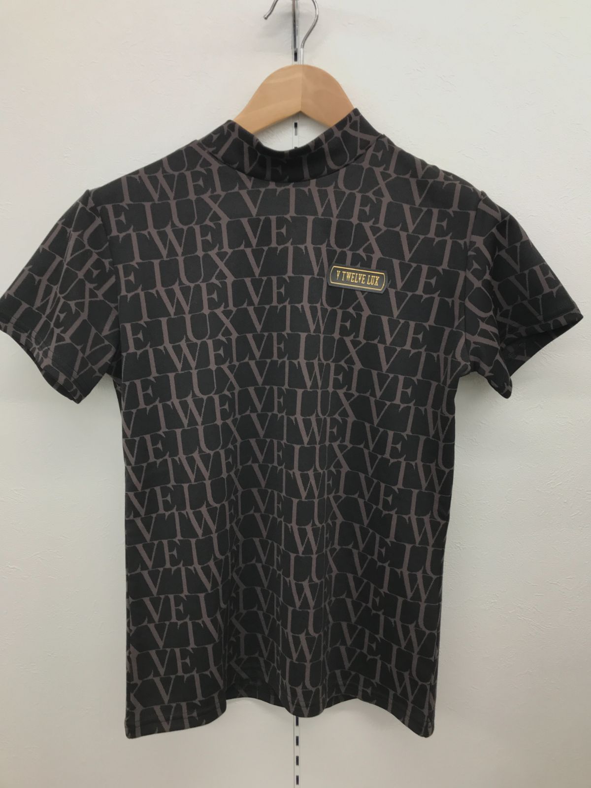 V12 半袖モックネック レディース ブラック